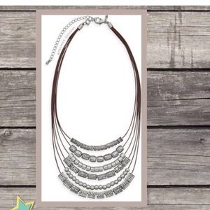 Premier Designs Style Center Necklace